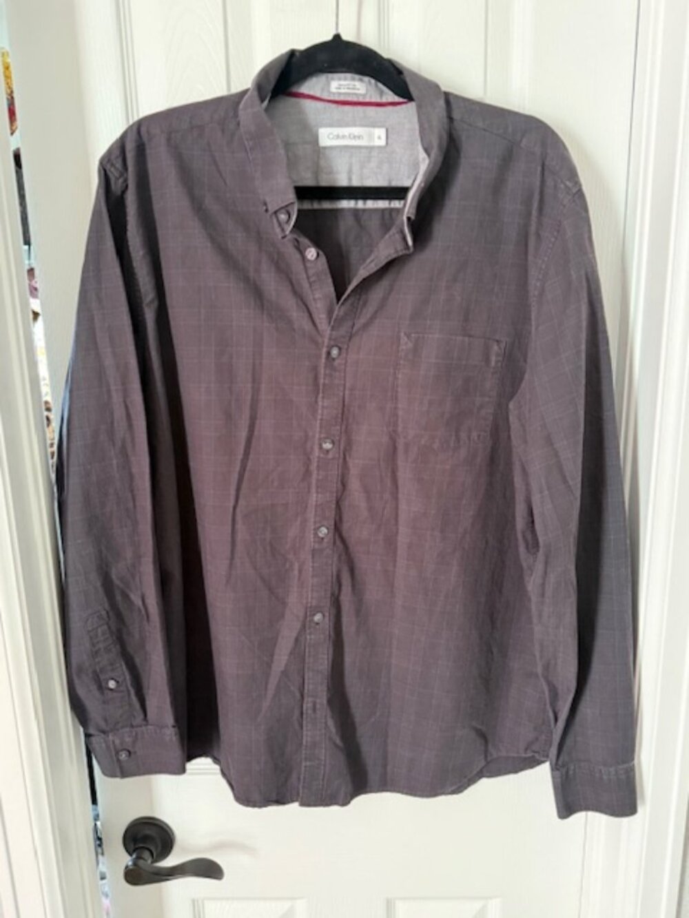 Calvin Klein men's long-sleeve button-down shirt Sz XL w/subtle checked pattern
